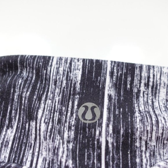 Lululemon Pants Size 8 Leggings High Waisted Skinny Activewear Slim Abstract‎ - Picture 7 of 9